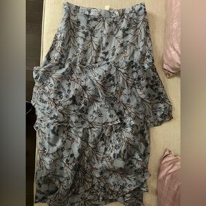 Chelsea and violet Midi skirt